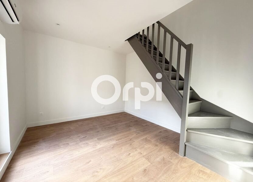 Maison à louer, 80m², Belleu