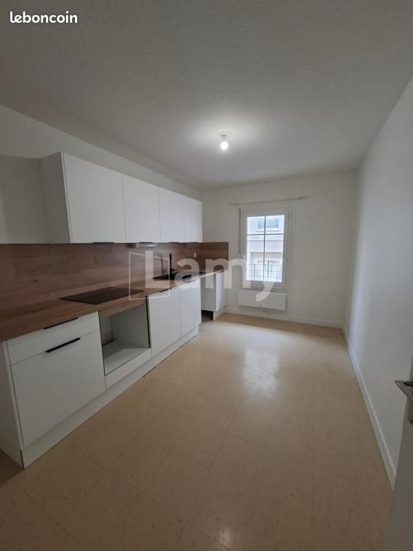 Appartement à louer, 86m², Saint-Fons