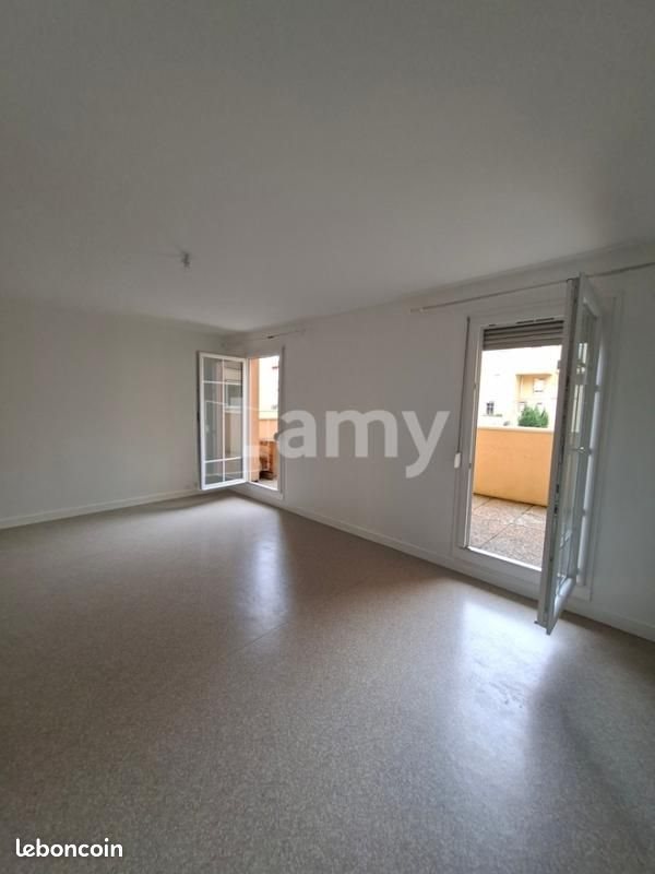 Appartement à louer, 86m², Saint-Fons