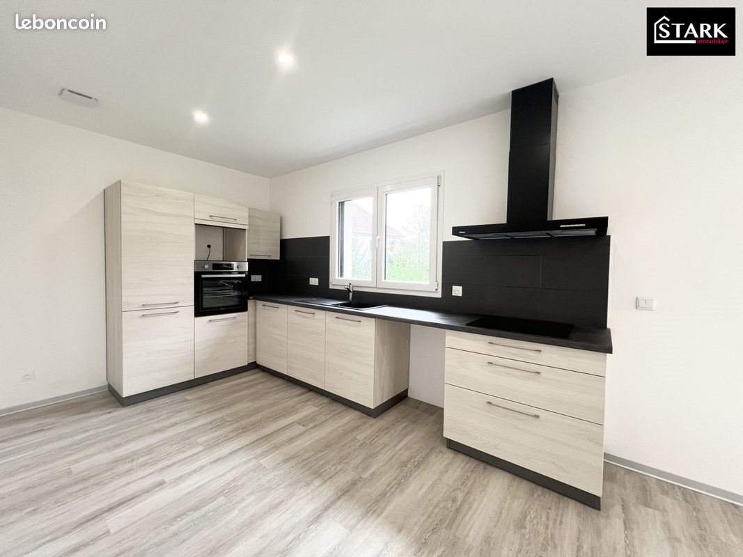 Maison à louer, 80m², Offemont