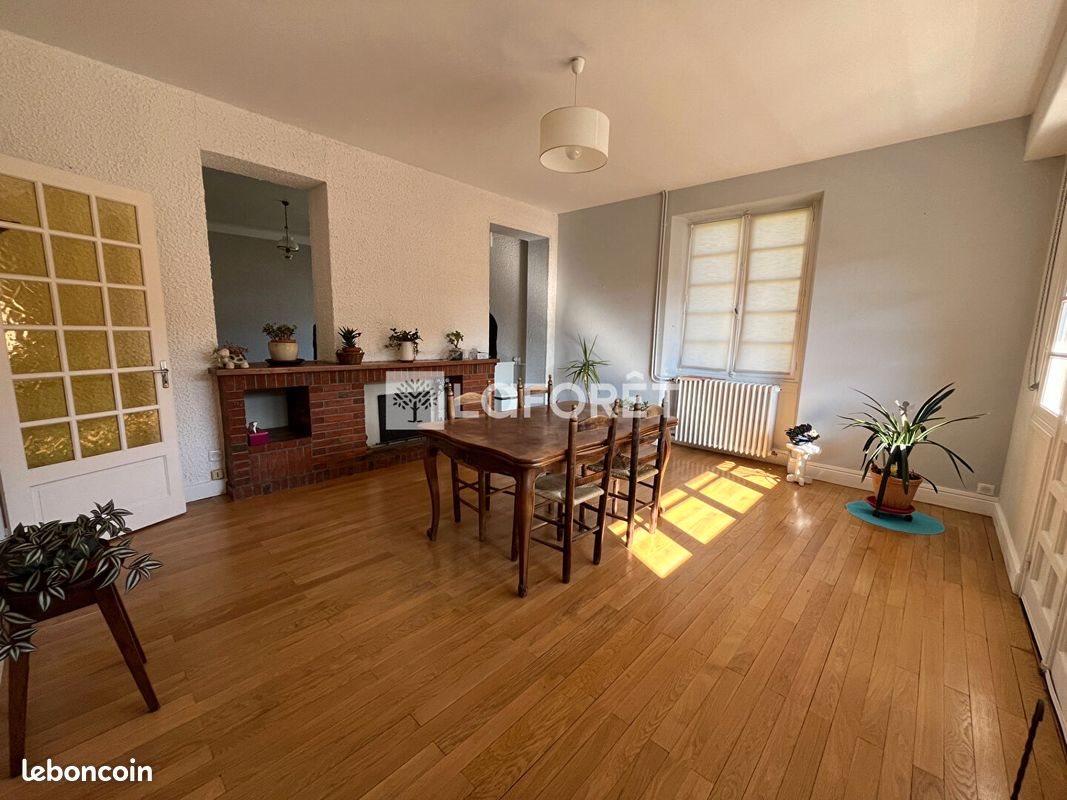 Maison à vendre, 400m², Salins-les-Bains