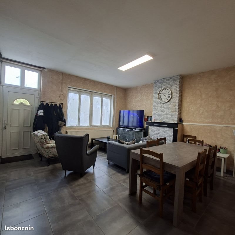 Maison à vendre, 137m², Quiévrechain