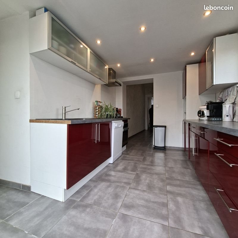 Maison à vendre, 137m², Quiévrechain