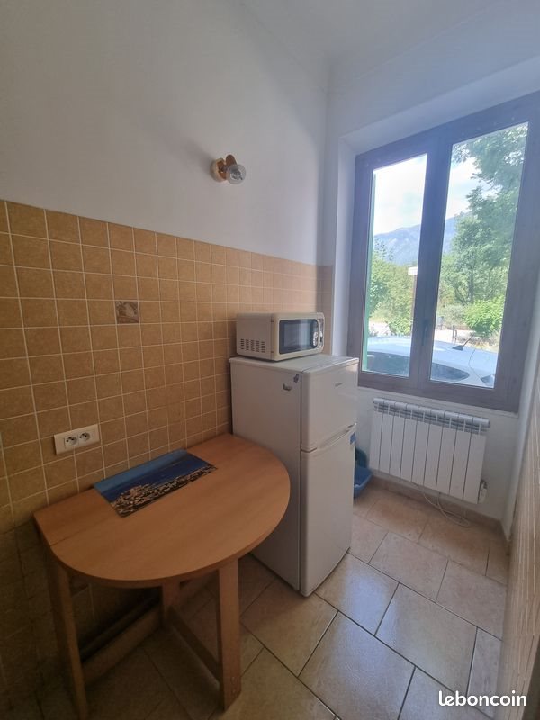 Appartement à louer, 21m², Roquebillière