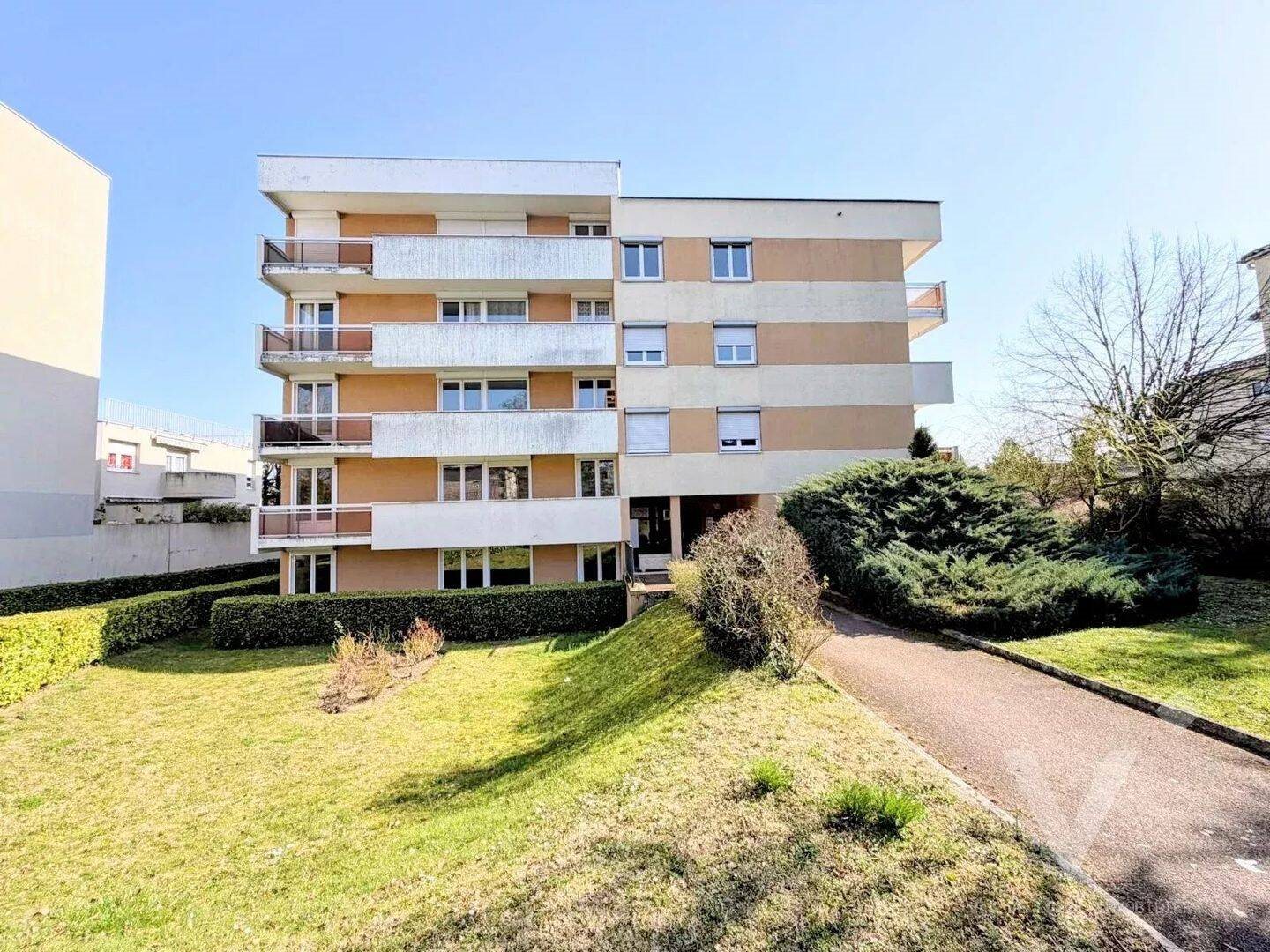 Appartement à vendre, 85m², Feurs