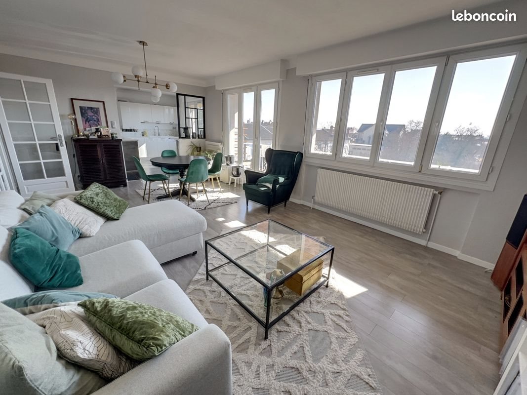 Appartement à vendre, 95m², Saint-Max