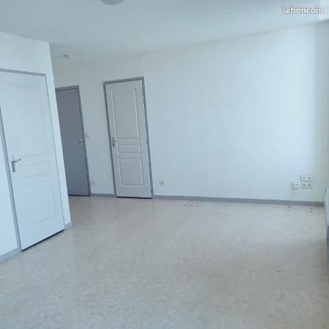 Appartement à louer, 25m², Les Herbiers