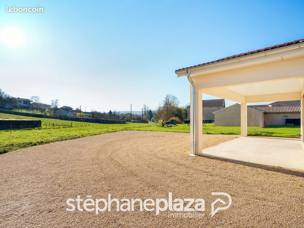 Maison à louer, 93m², Lugny