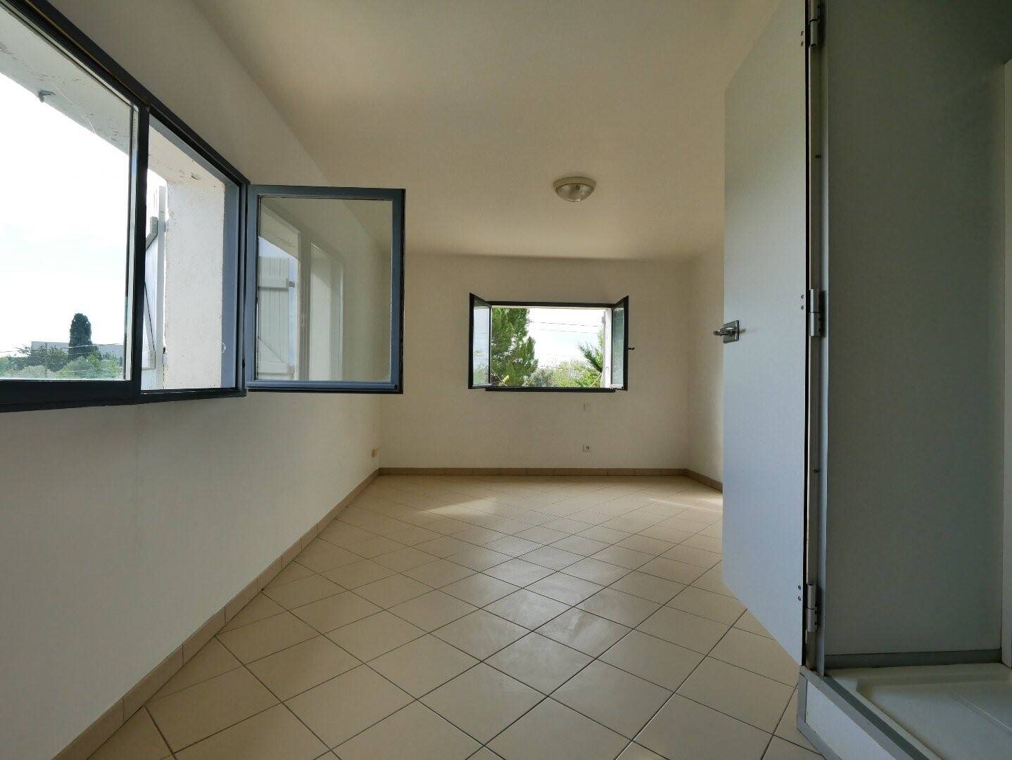Appartement à louer, 24m², Aimargues