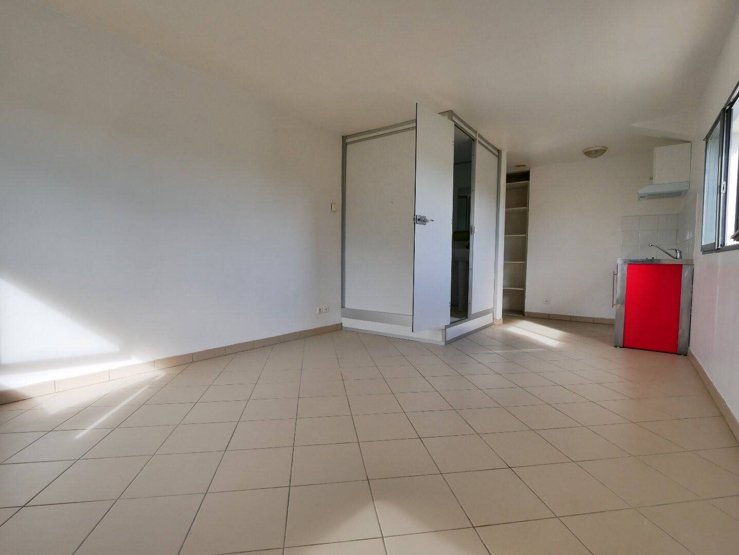 Appartement à louer, 24m², Aimargues