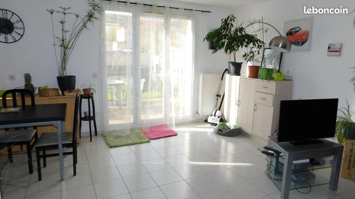 Appartement à louer, 76m², Neuves-Maisons