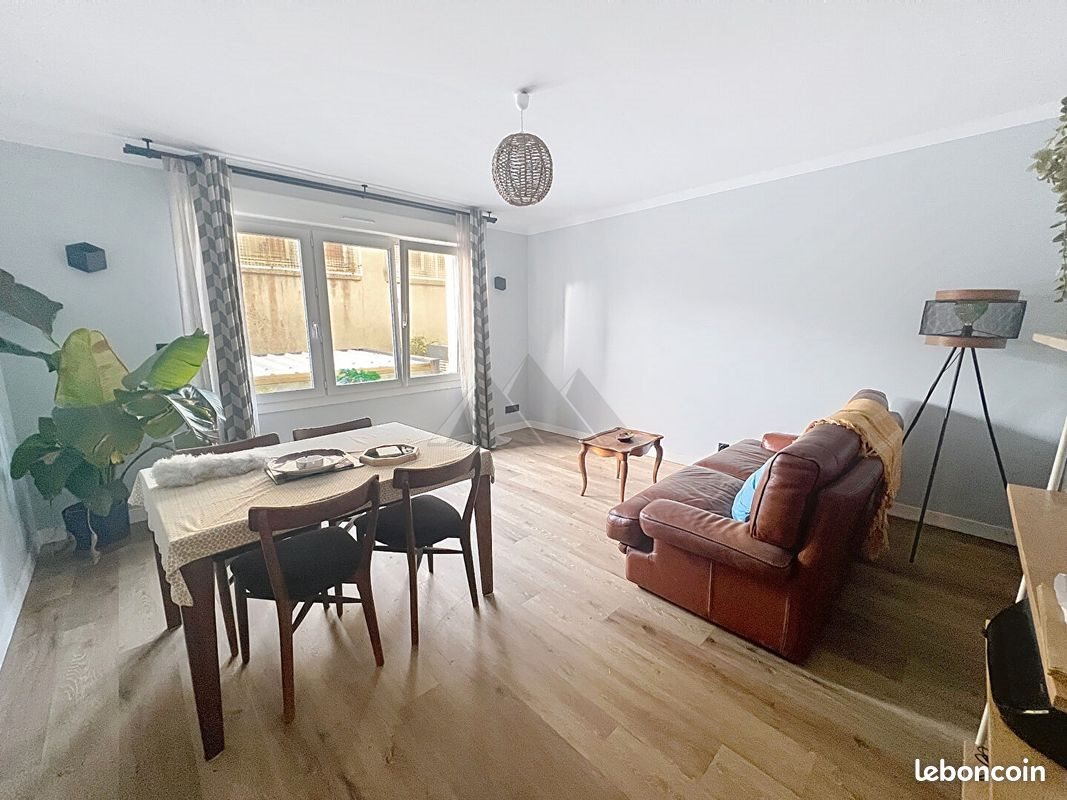 Appartement à vendre, 66m², Brest