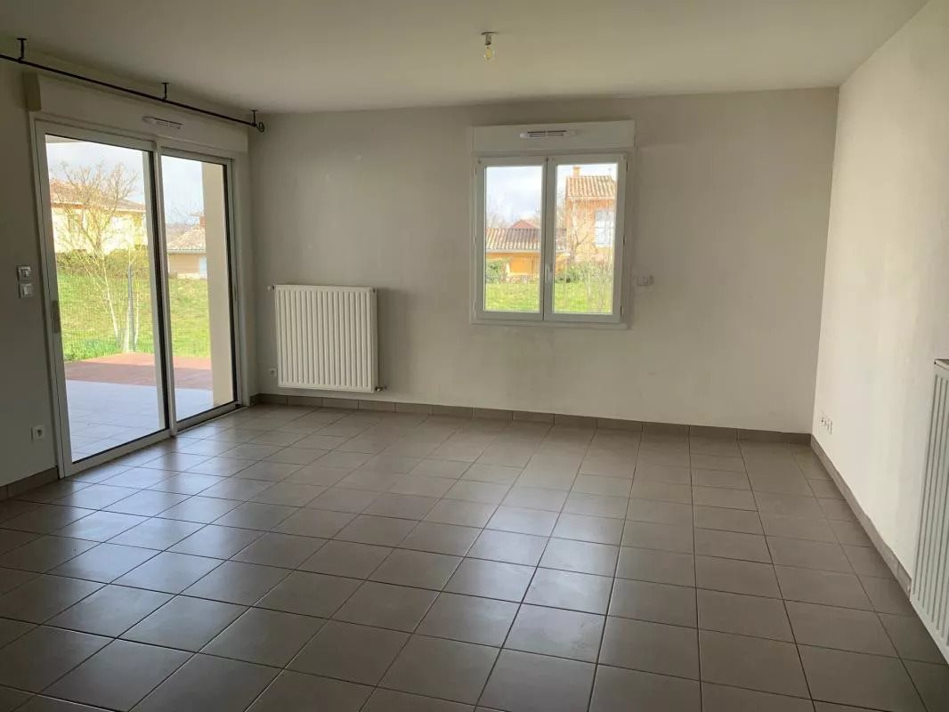 Maison à louer, 85m², Cépet
