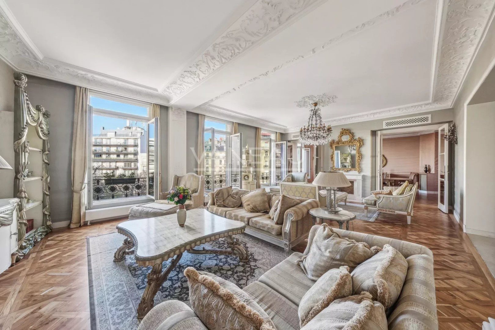 Appartement à louer, 309m², Paris 16ème