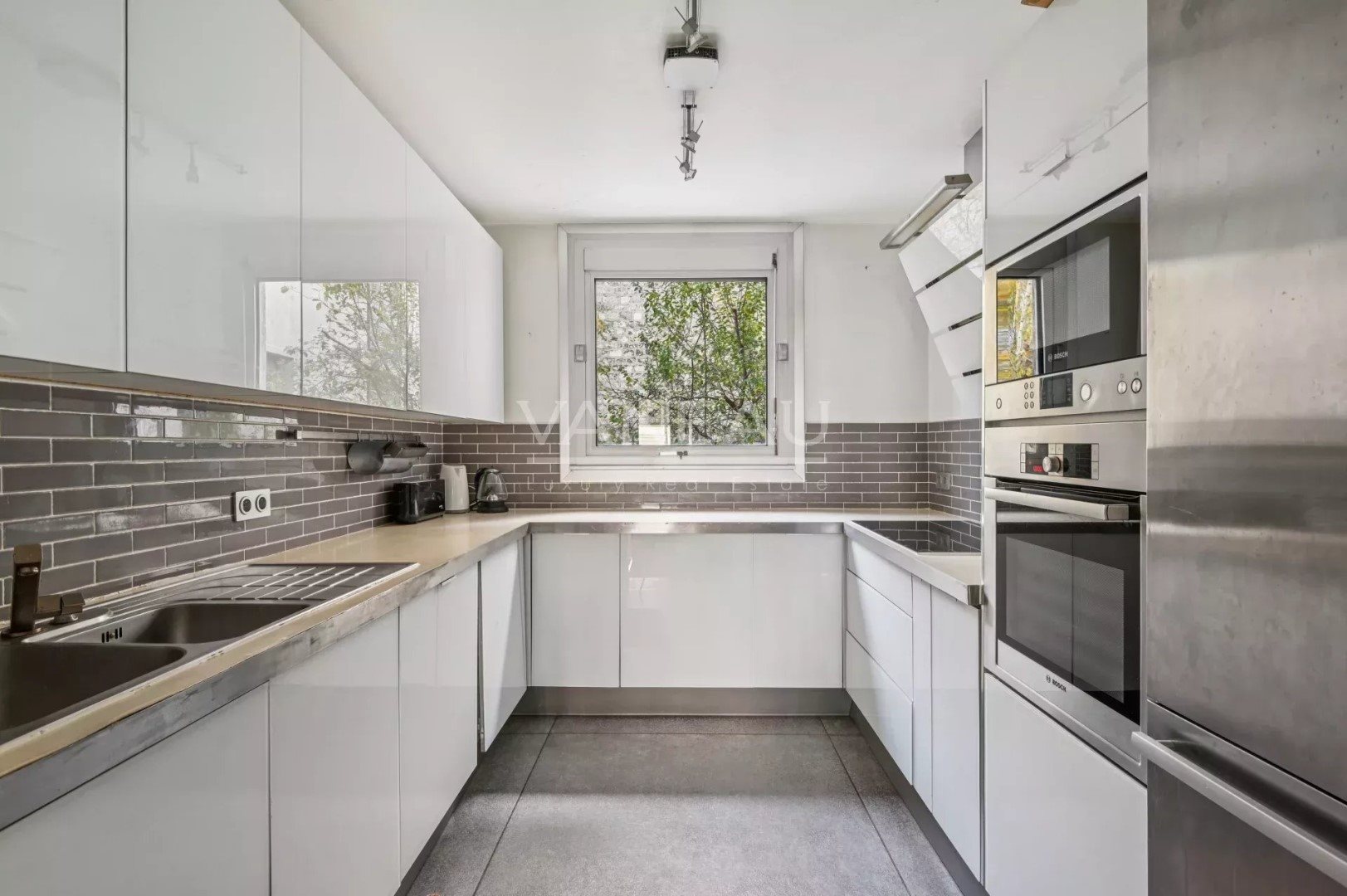 Appartement à louer, 90m², Paris 16ème