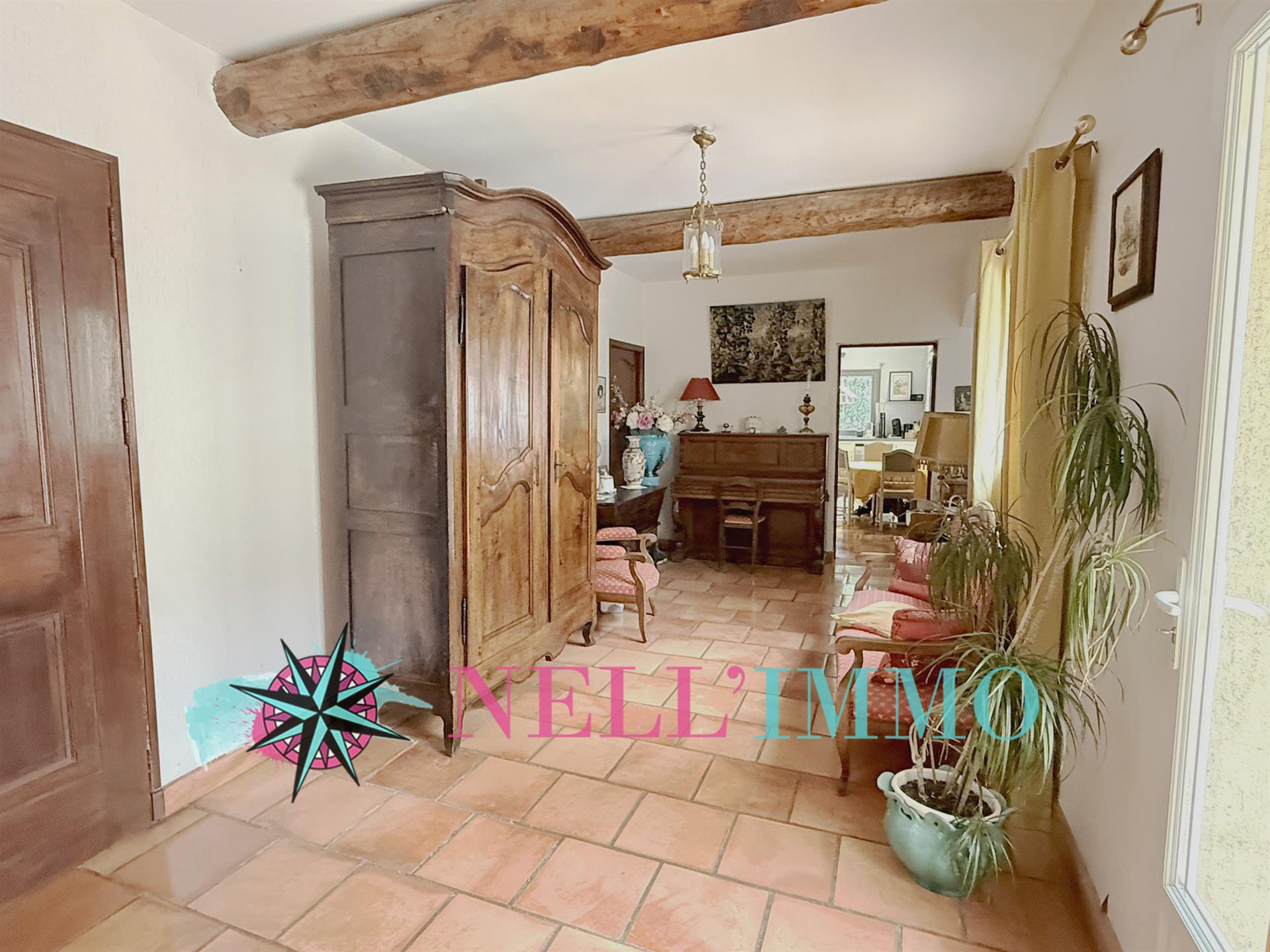 Maison à vendre, 209m², Pélissanne