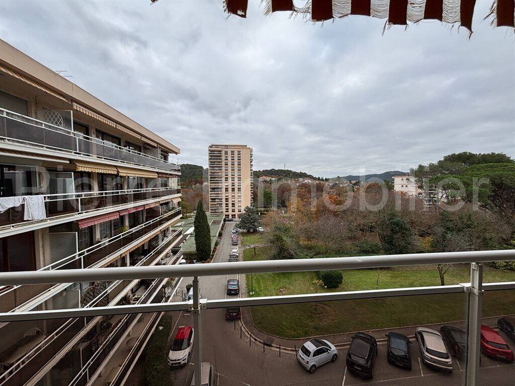 Appartement à louer, 61m², Aix-en-Provence