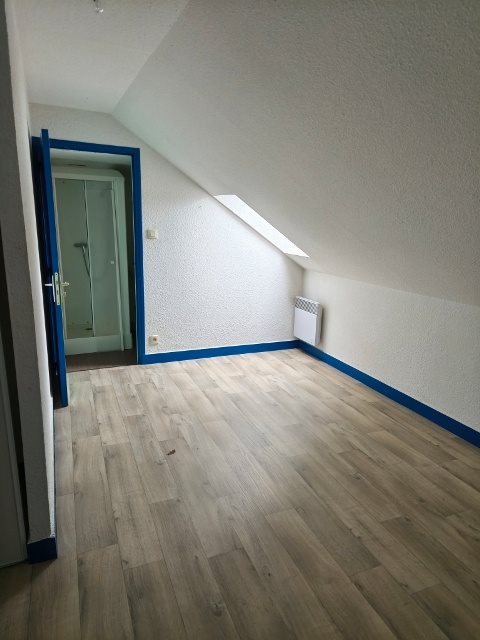 Appartement à louer, 25m², Saint-Yrieix-la-Perche