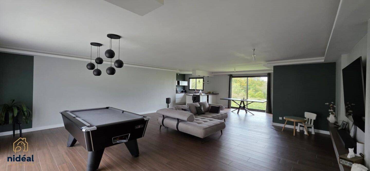 Maison à vendre, 160m², Saint-Etienne-sous-Bailleul