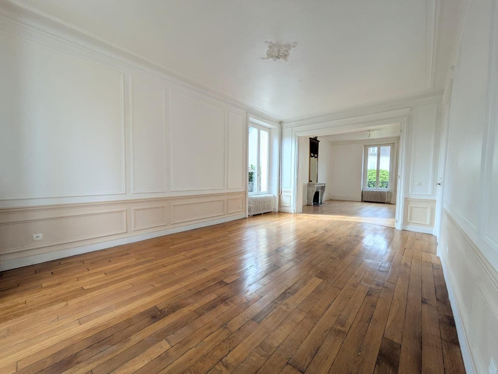 Maison à louer, 240m², Luzarches