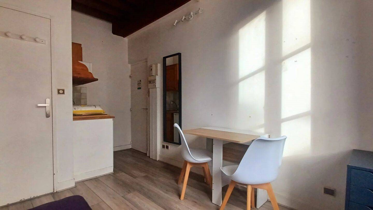 Appartement à louer, 12m², Orléans