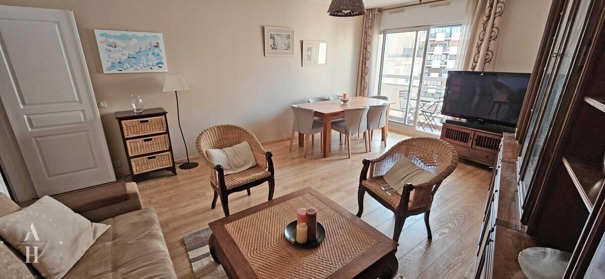 Appartement à vendre, 77m², Paris 15ème