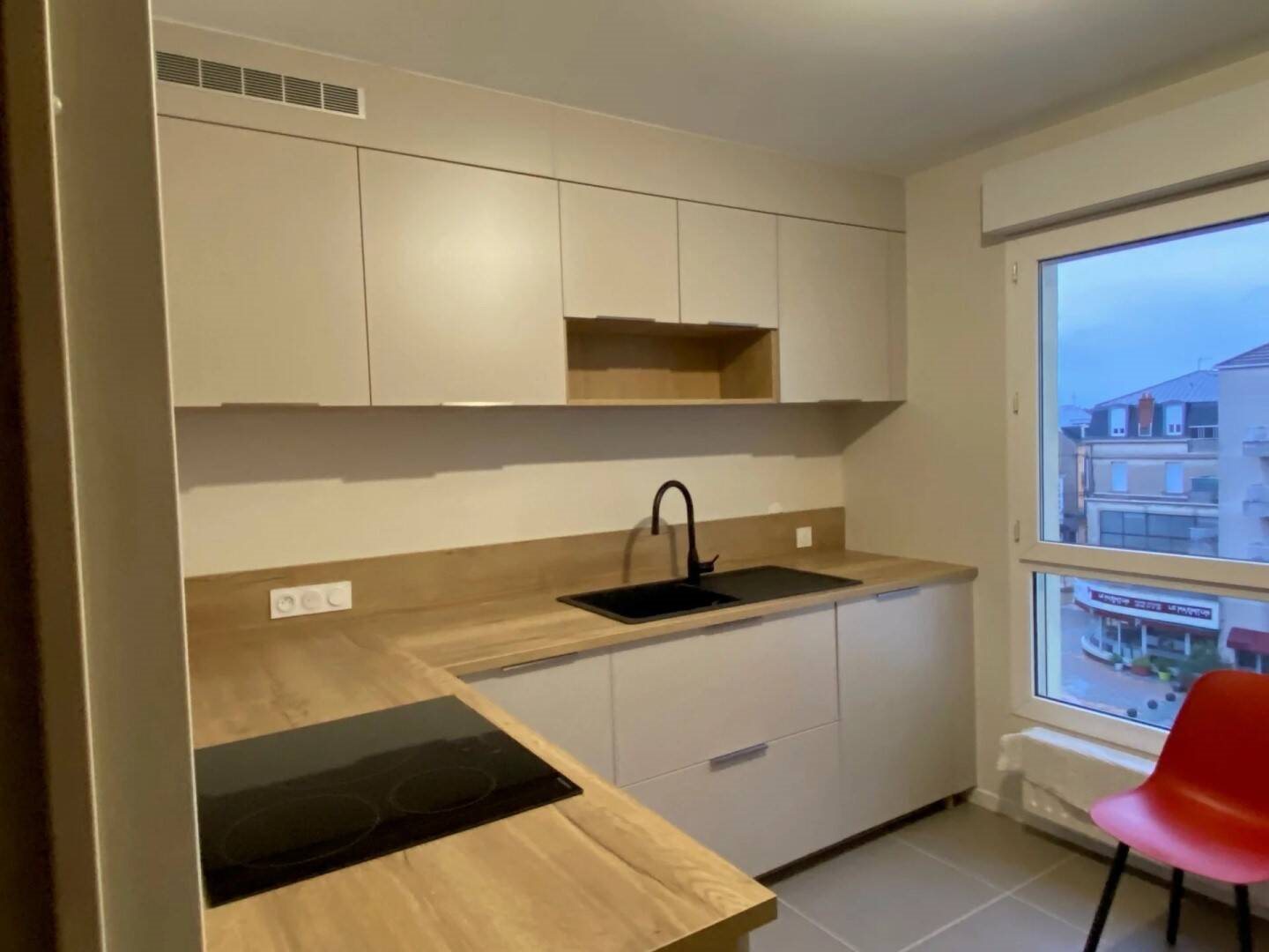Appartement à louer, 110m², Montceau-les-Mines