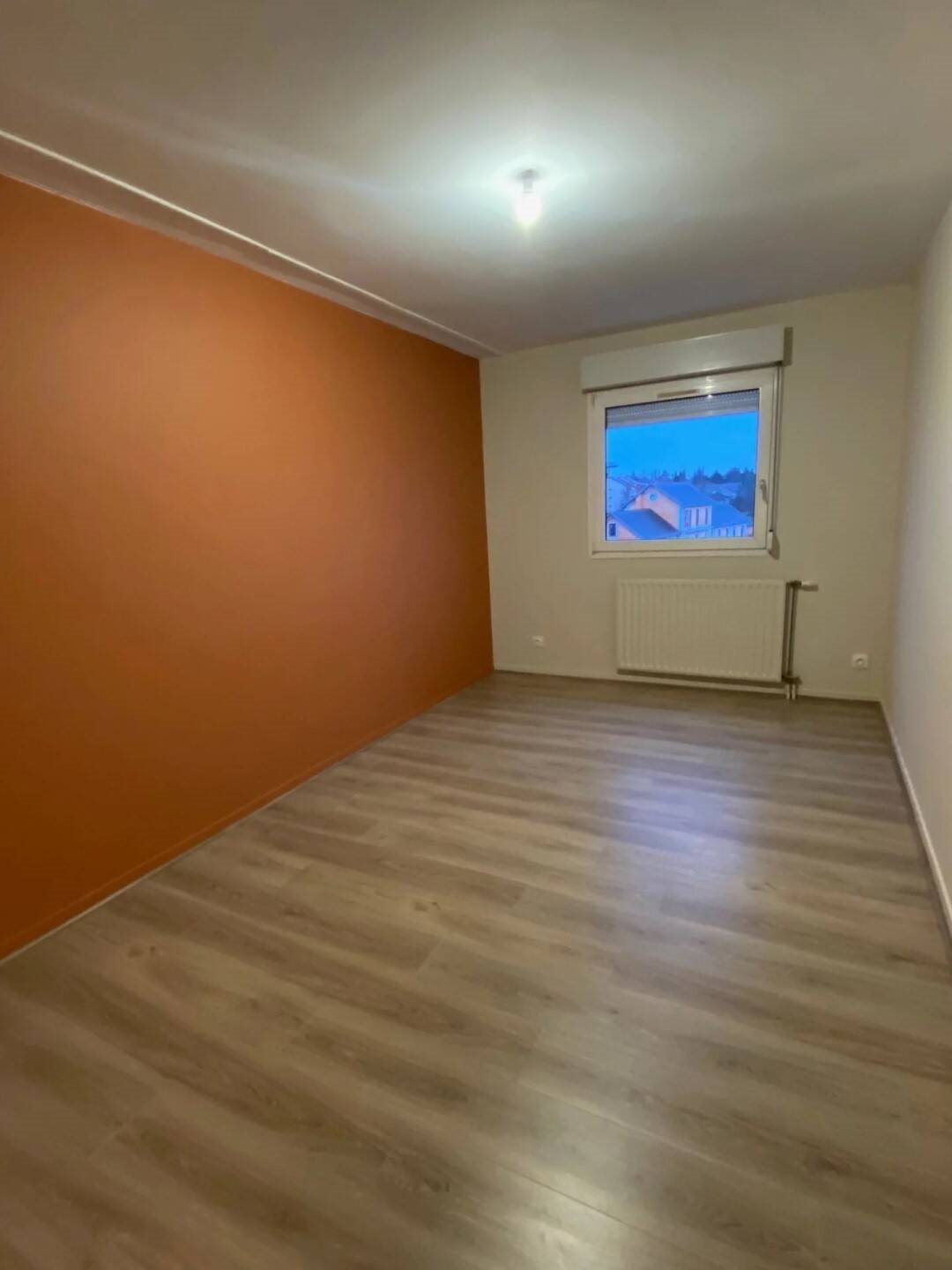 Appartement à louer, 110m², Montceau-les-Mines