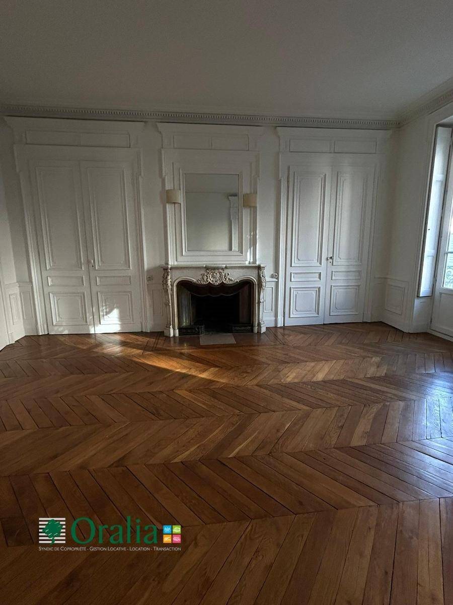 Appartement à louer, 200m², Lyon 6ème