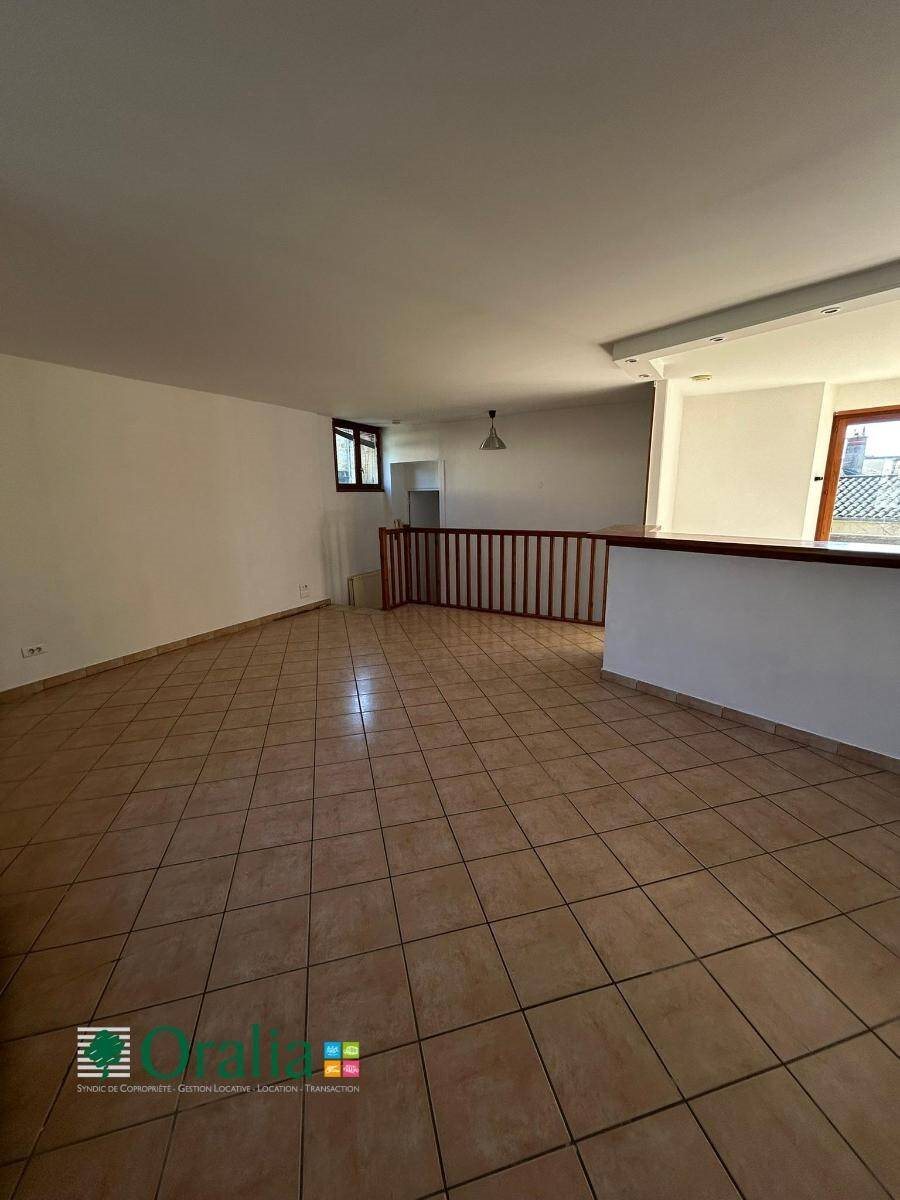 Appartement à louer, 68m², Saint-Cyr-au-Mont-d'Or