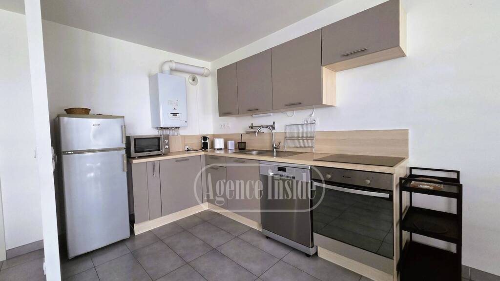 Appartement à louer, 70m², Saint-Genis-Pouilly