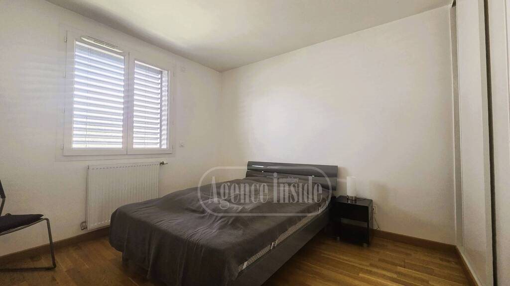 Appartement à louer, 70m², Saint-Genis-Pouilly