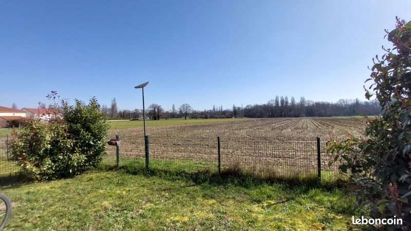 Maison à louer, 90m², Saint-Genis-Pouilly