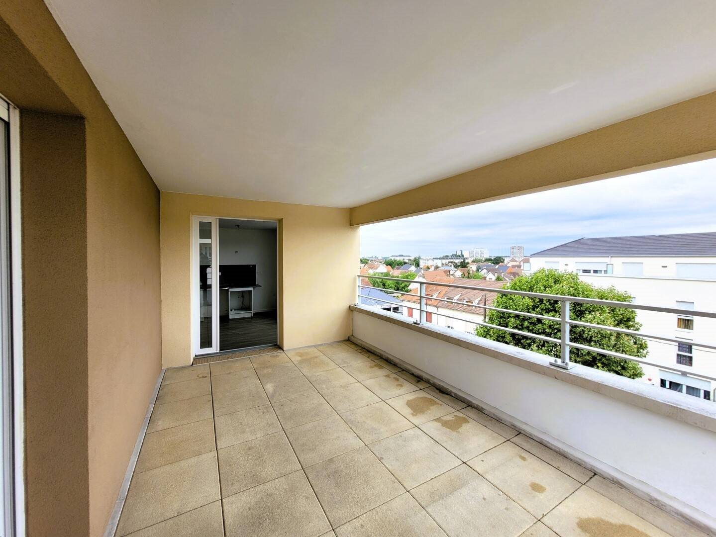 Appartement à louer, 59m², Melun