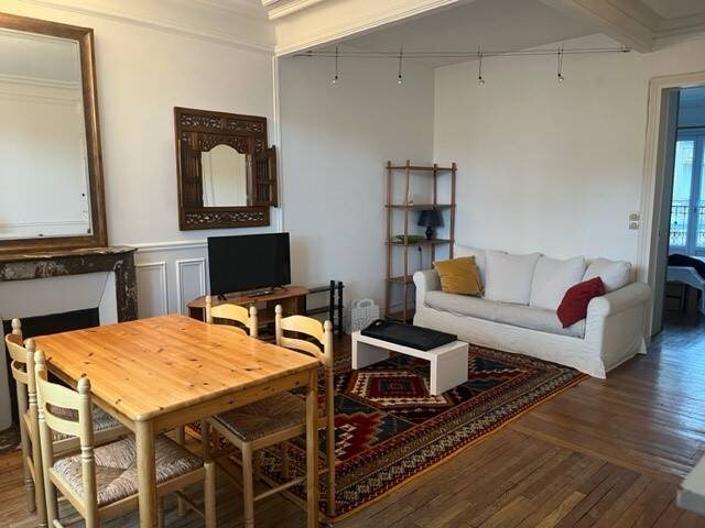 Appartement à louer, 45m², Paris 18ème