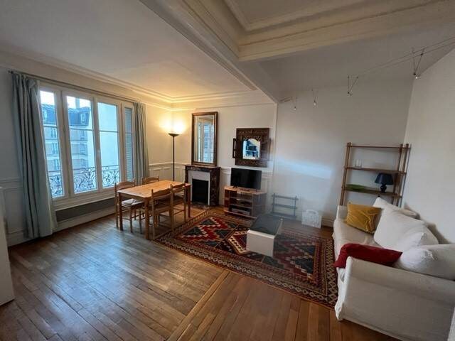 Appartement à louer, 45m², Paris 18ème