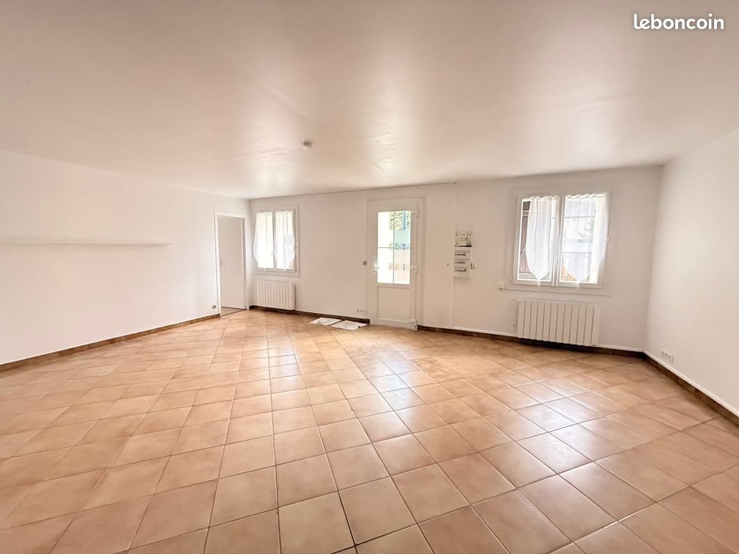 Appartement à vendre, 77m², Orgerus