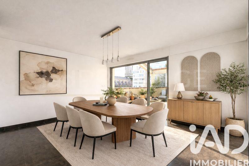 Appartement à vendre, 215m², Nîmes