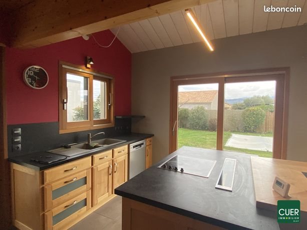 Maison à louer, 149m², Pont-de-l'Isère
