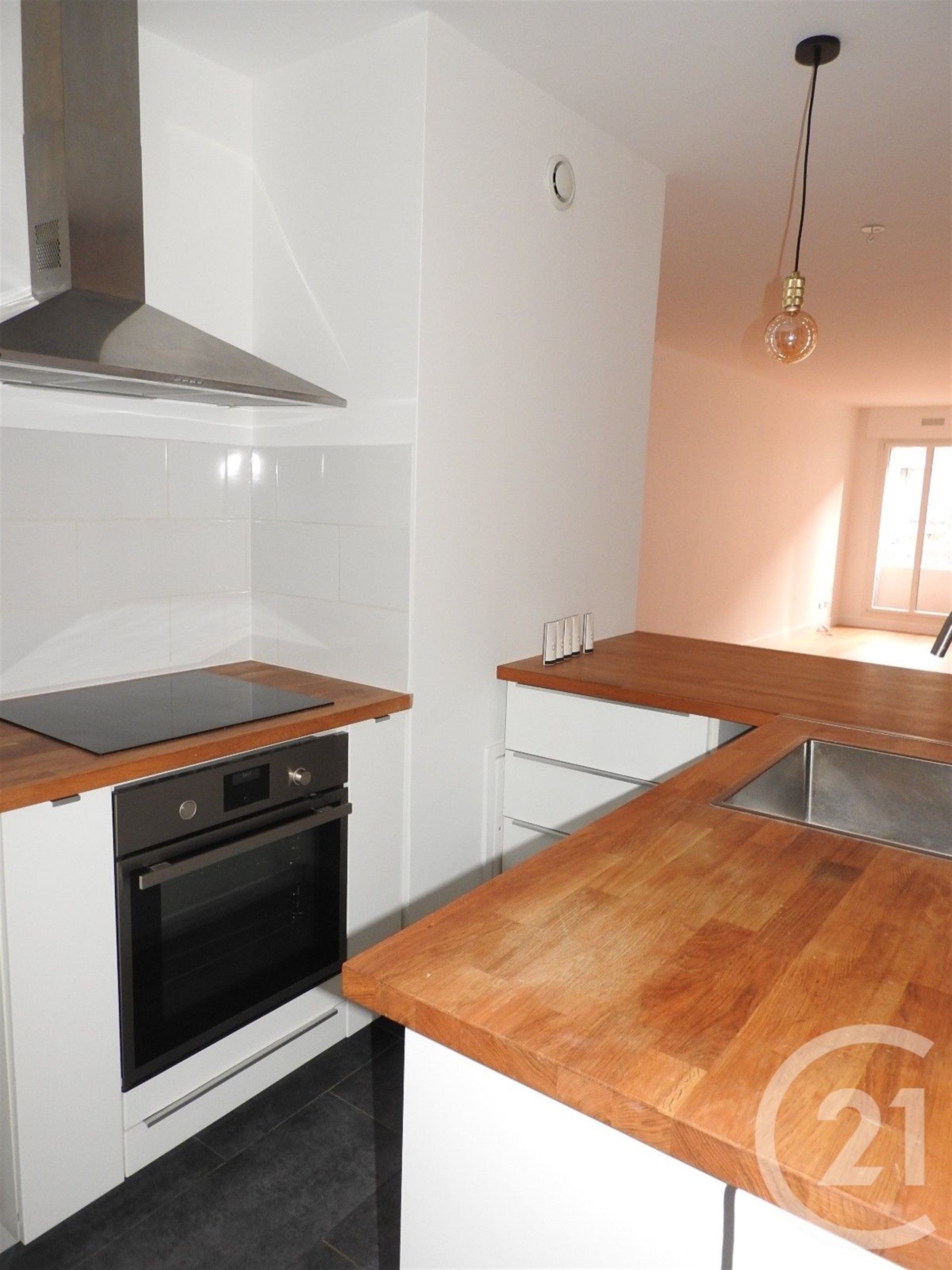 Appartement à louer, 67m², Paris 19ème