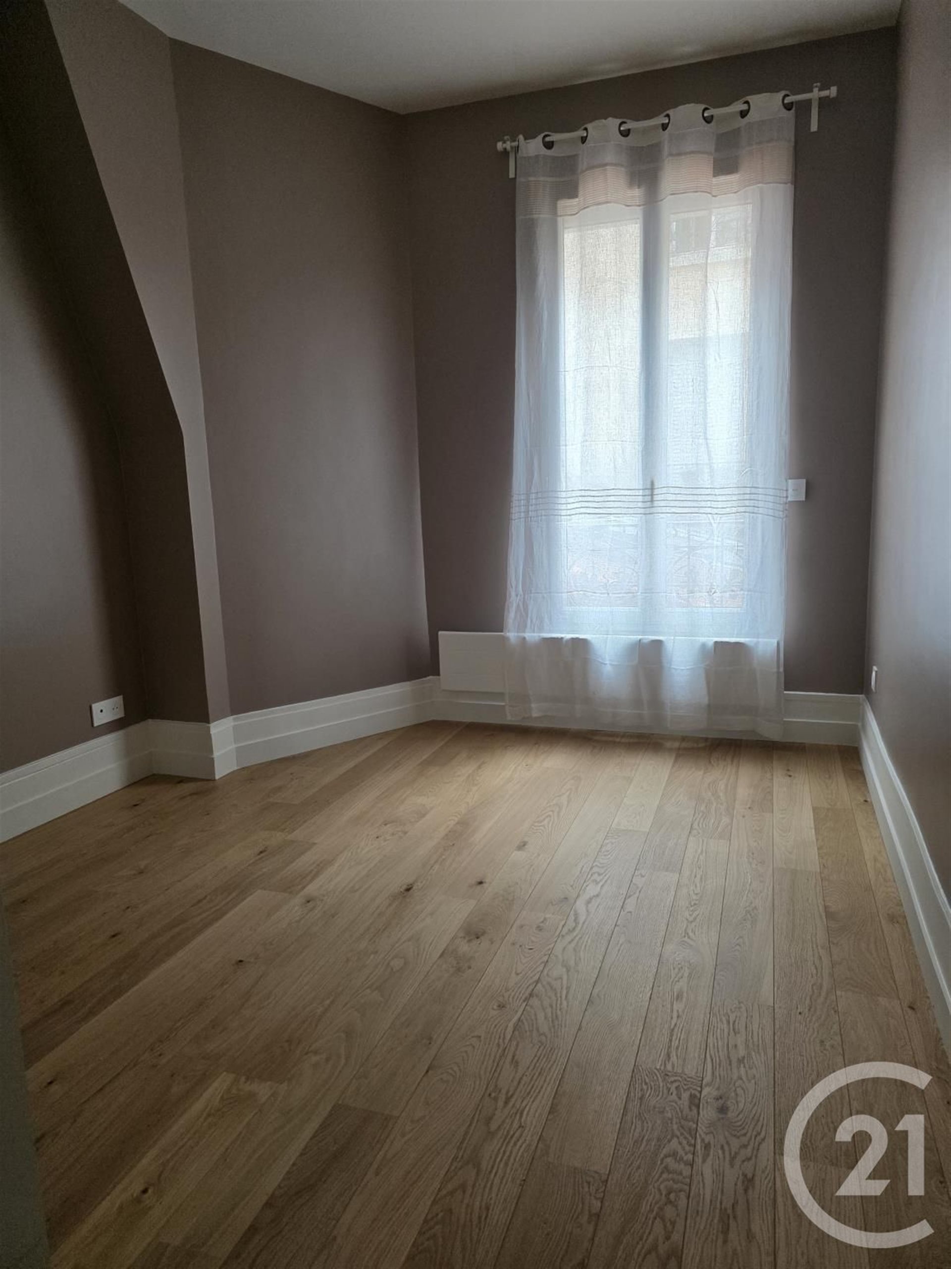 Appartement à louer, 32m², Boulogne-Billancourt