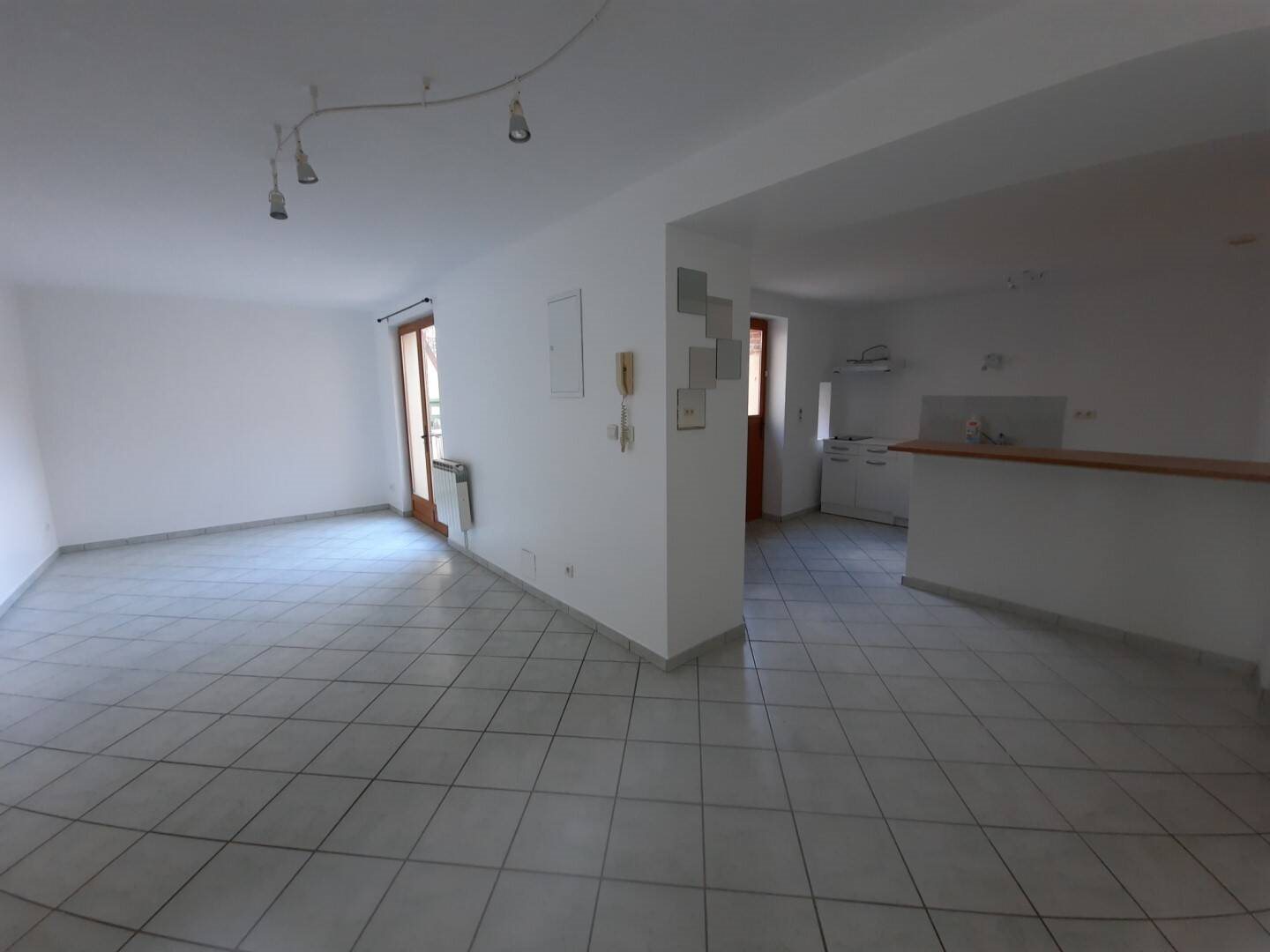 Maison à louer, 80m², Fontaine-sous-Jouy