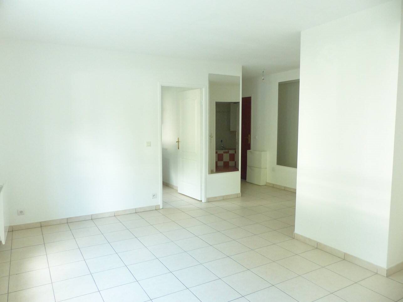 Appartement à louer, 57m², Bazoches-sur-Guyonne