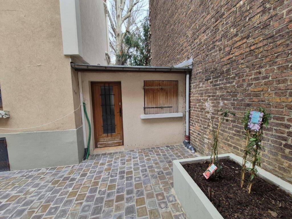 Appartement à louer, 11m², Paris 18ème