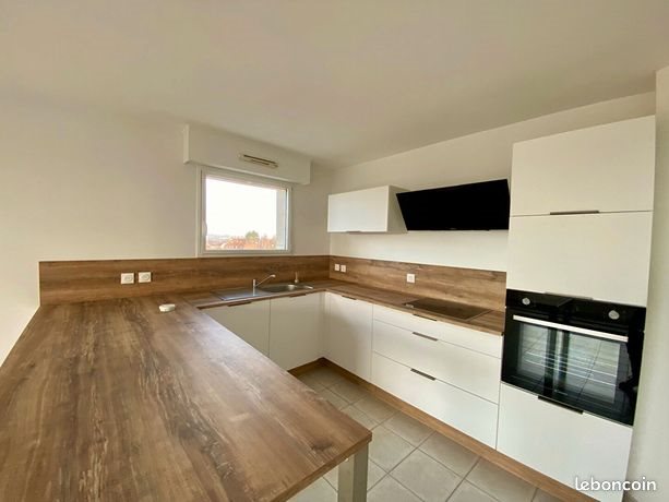 Appartement à louer, 77m², Roncq