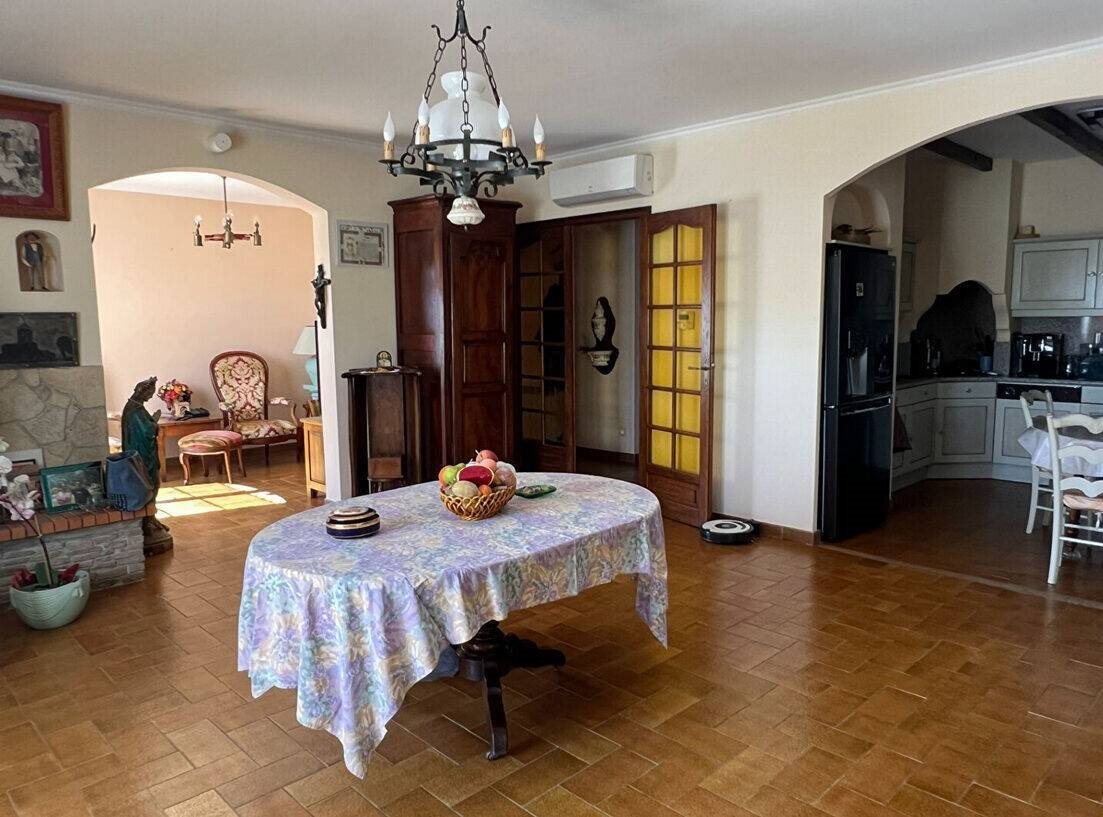 Maison à louer, 180m², Marseille 13ème