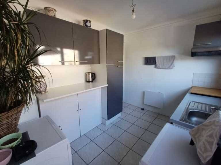 Appartement à louer, 60m², Epernon