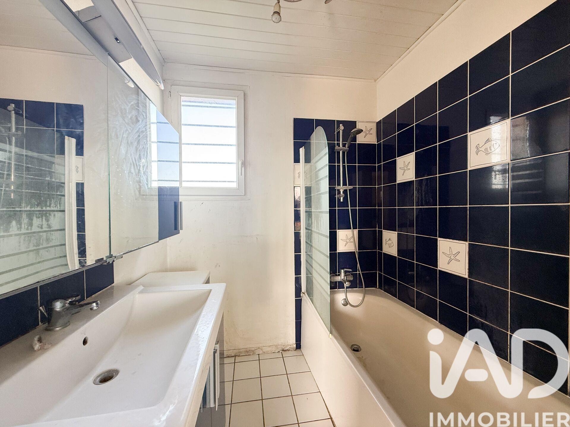 Maison à vendre, 65m², Le Manoir