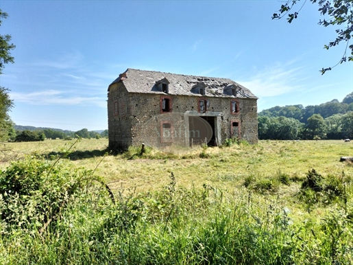 Agricultural Barn with 3,8 ha