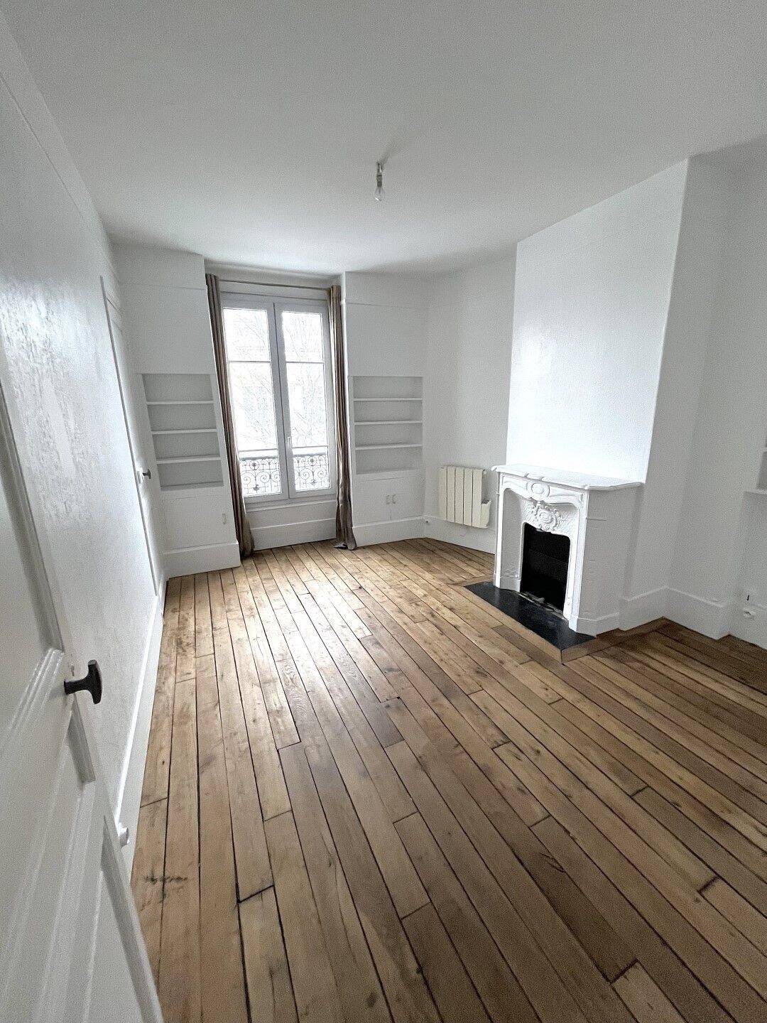 Appartement à louer, 67m², Paris 20ème